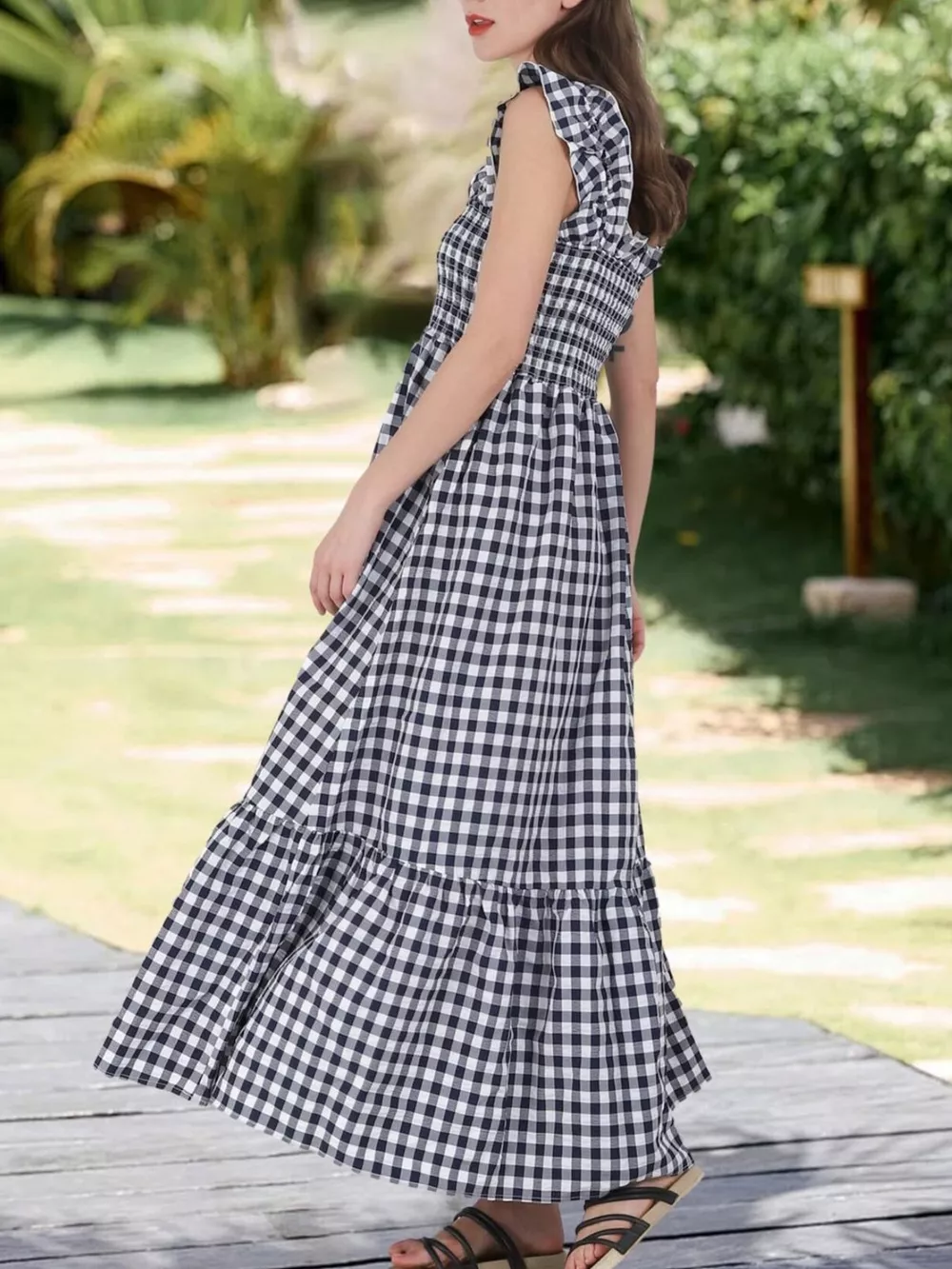 Ruffled Sleeveless Gingham Midi Dress, image 4