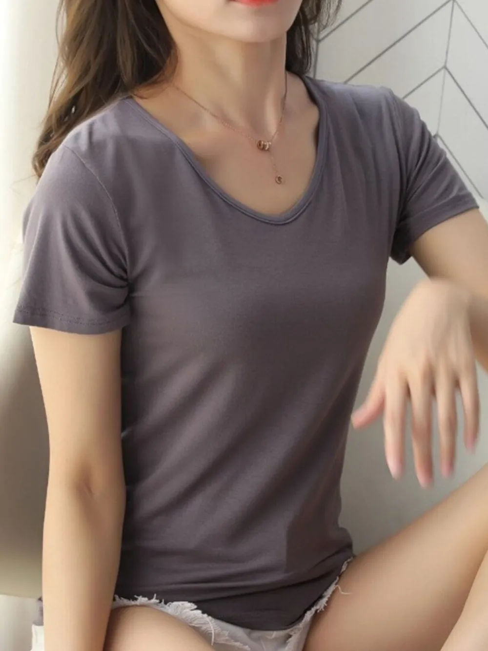 V-Neck Short Sleeve T-Shirt, image 4