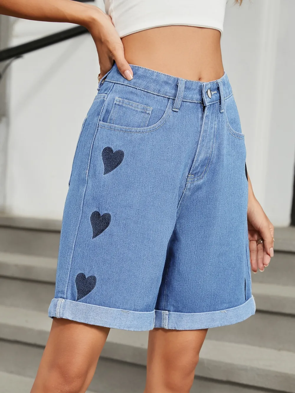 Heart-Pattern Rolled Hem Denim Shorts, image 4