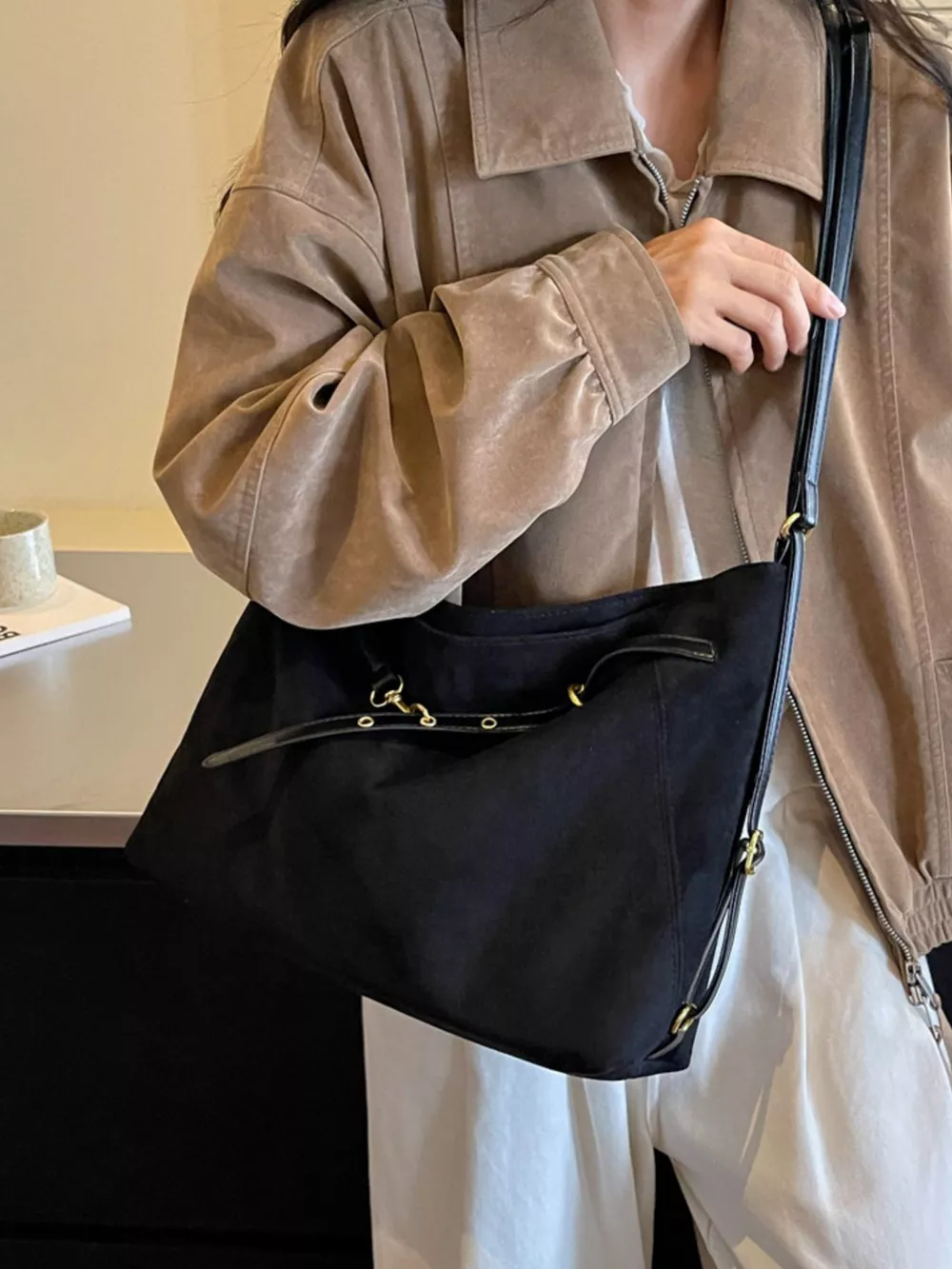 Adjustable Buckle Detail Shoulder Bag, image 3