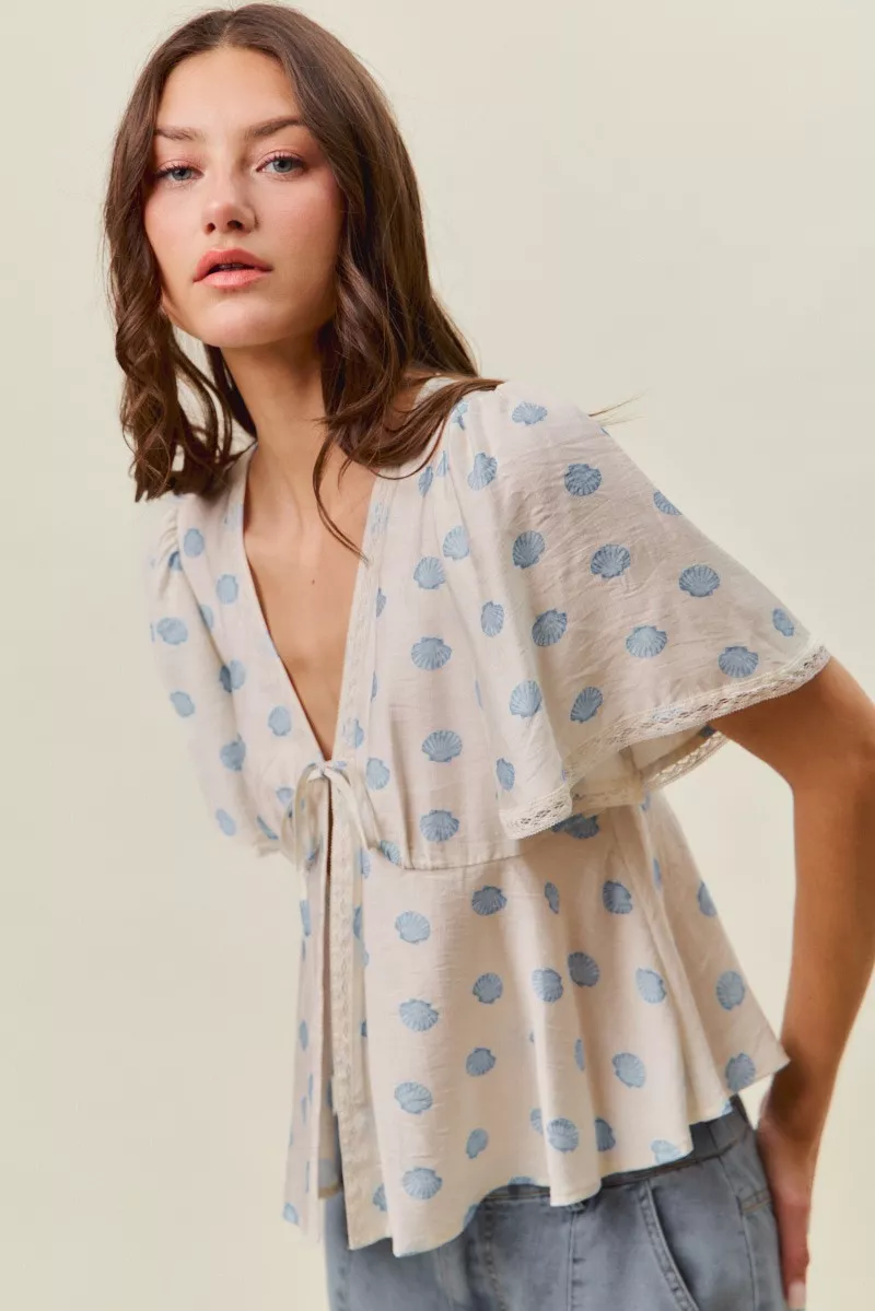 Shell Print Tie Front Flutter Sleeves Blouse Top, image 4