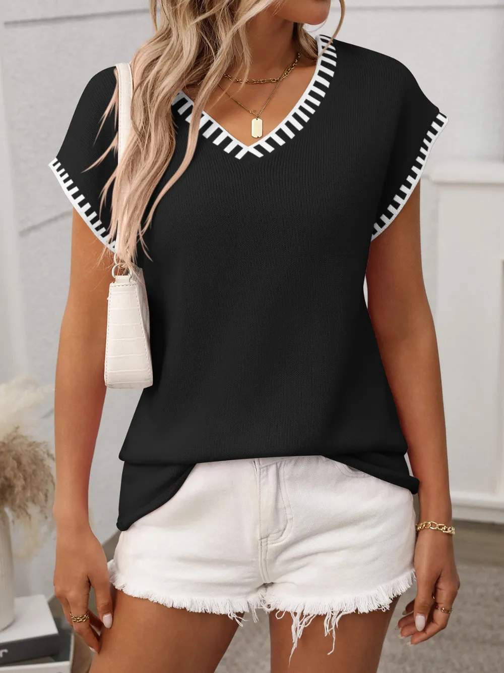 Contrast Trim V-Neck Short Sleeve Knit Top, image 15