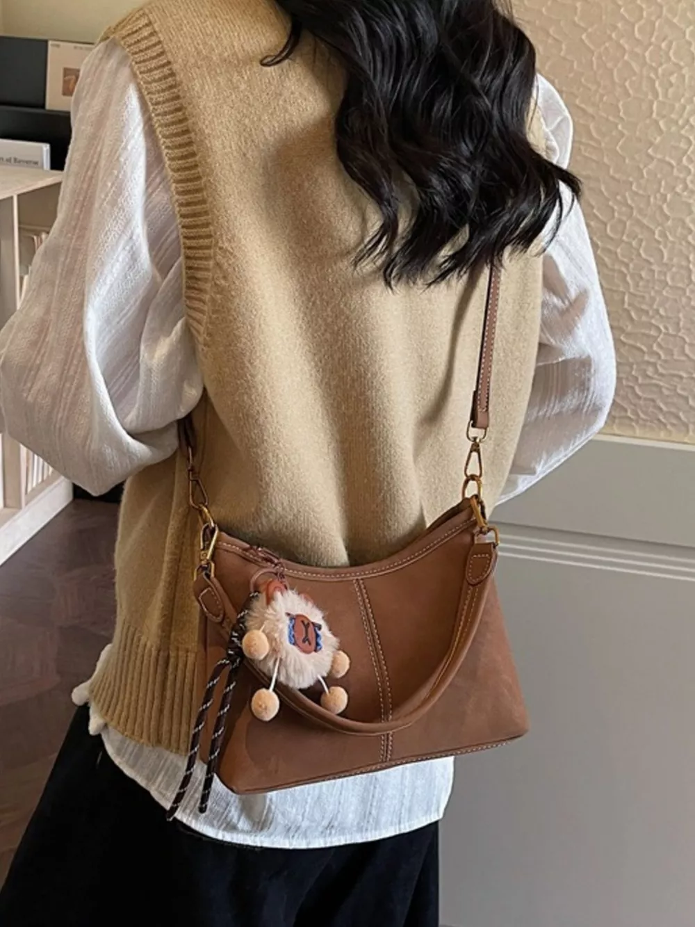 Adjustable Strap Shoulder Bag, image 5