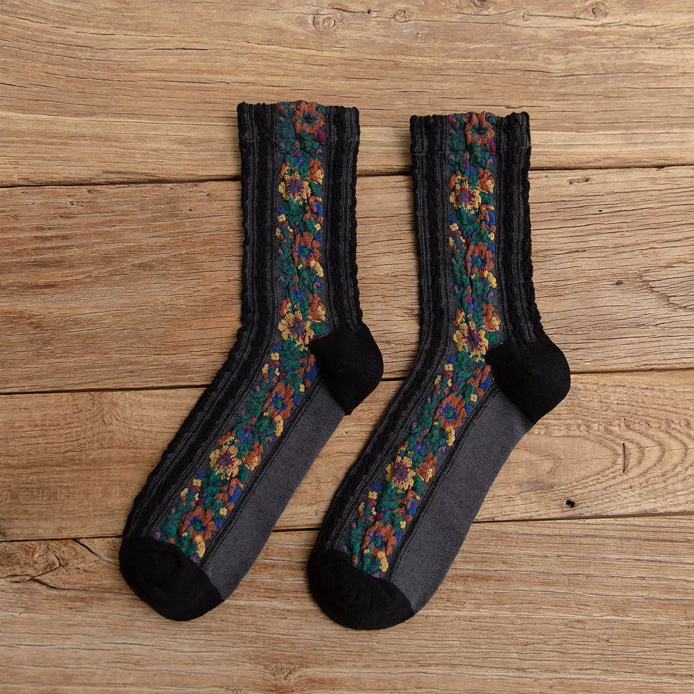 Vintage Floral Knit Crew Socks, image 5