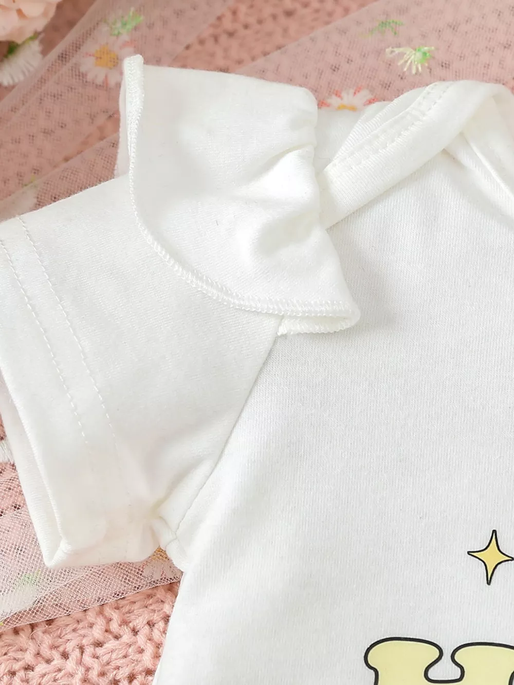 Children's Ruffled Short Sleeve Bodysuit and Shorts Set with Headband, image 4