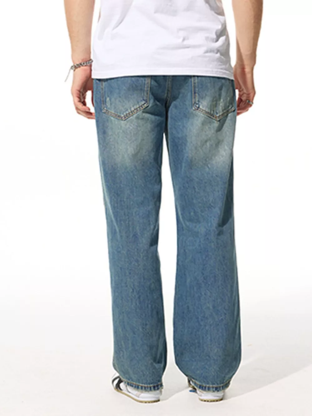 Men's Relaxed Fit Wash Jeans, image 8