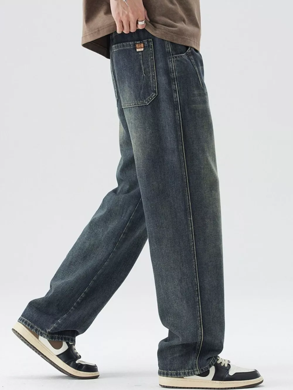 Men's Washed Wide Leg Relaxed Fit Jeans, image 9