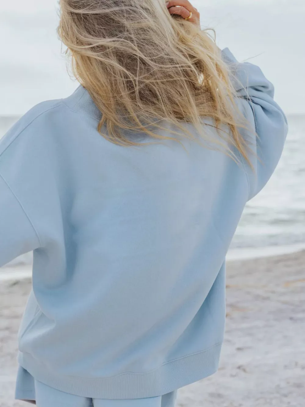 Relaxed Fit Round Neck Sweatshirt and Shorts Set, image 6