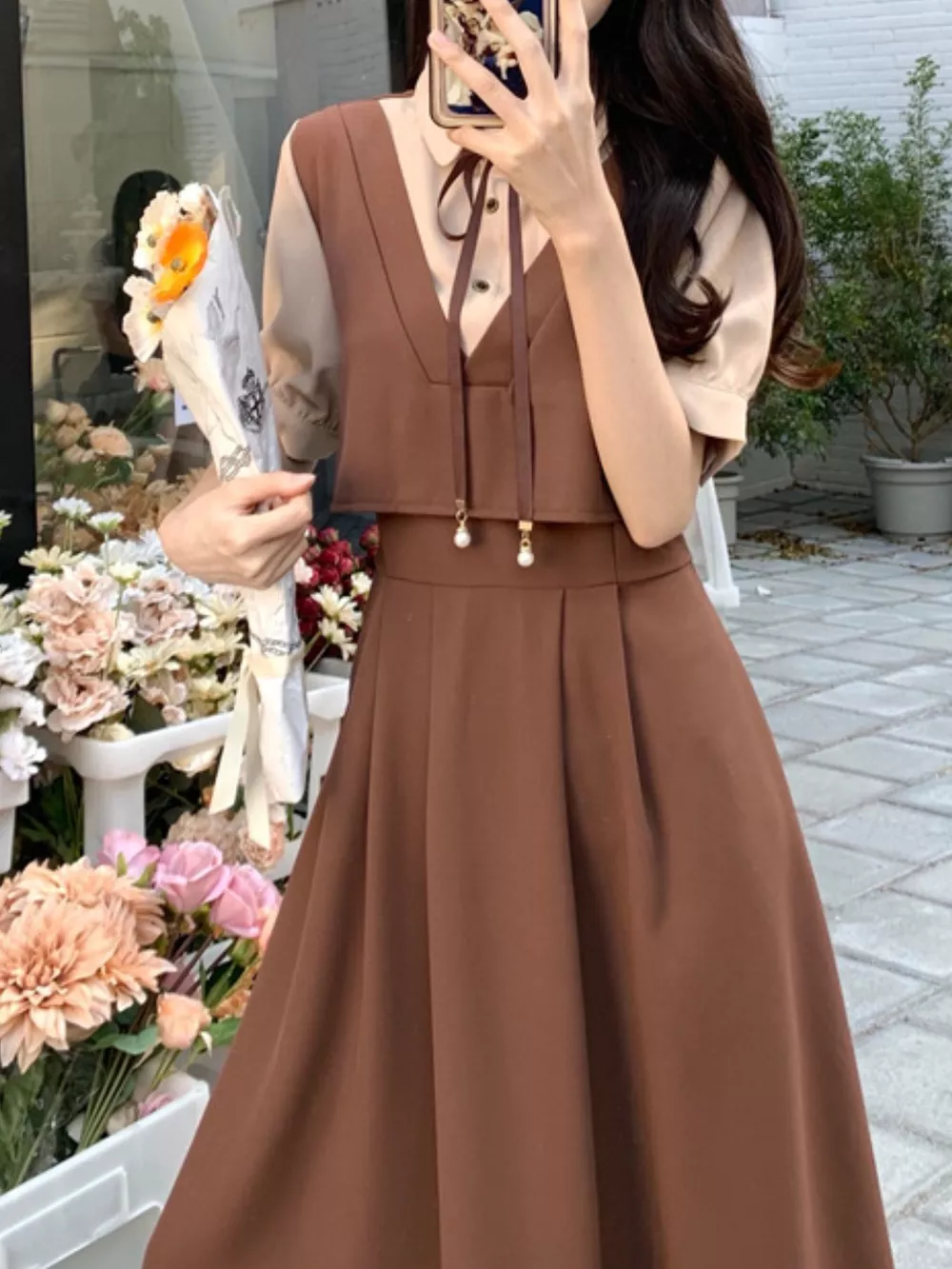 Contrast Short Sleeve Pleated Midi Dress, image 20