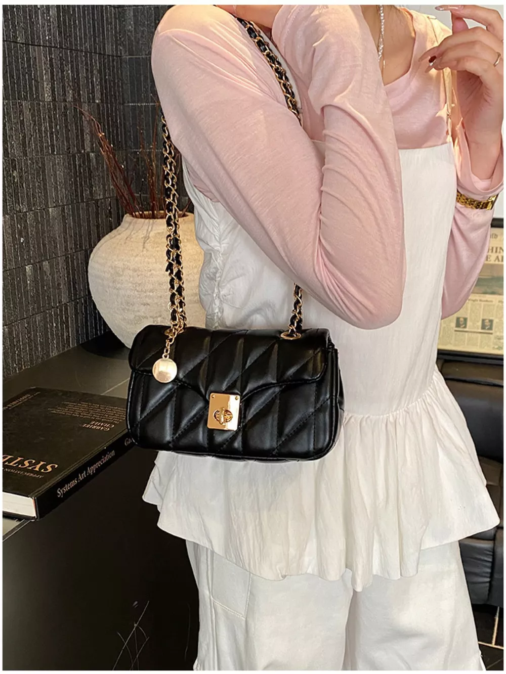 Quilted Chain Shoulder Bag, image 4