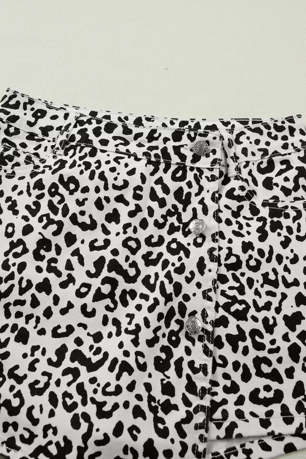 Leopard Print Button Overlap Denim Shorts, image 10