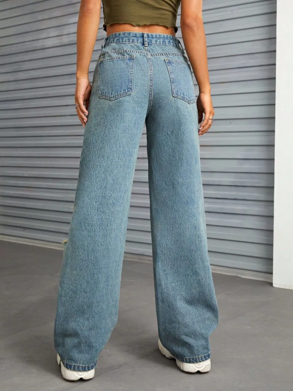 Distressed Wide Leg Jeans with Pockets, image 2