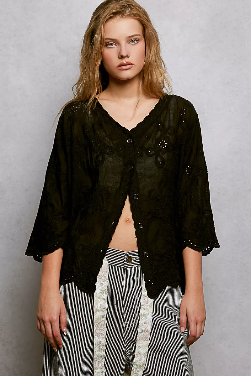 Floral Eyelet V-Neck Salloped Shirt
