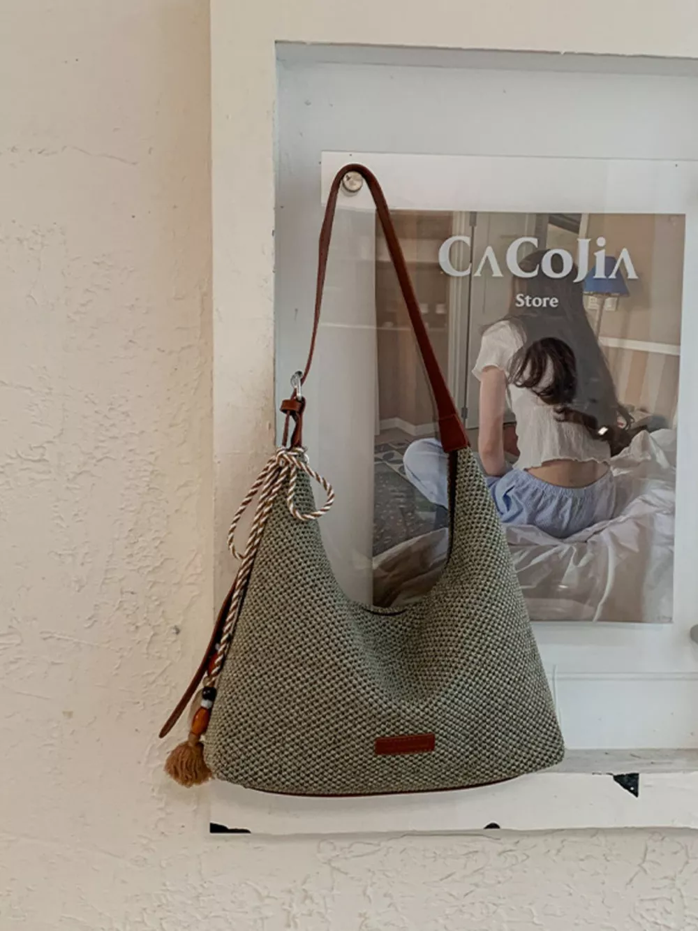 Tassel Woven Shoulder Bag, image 3