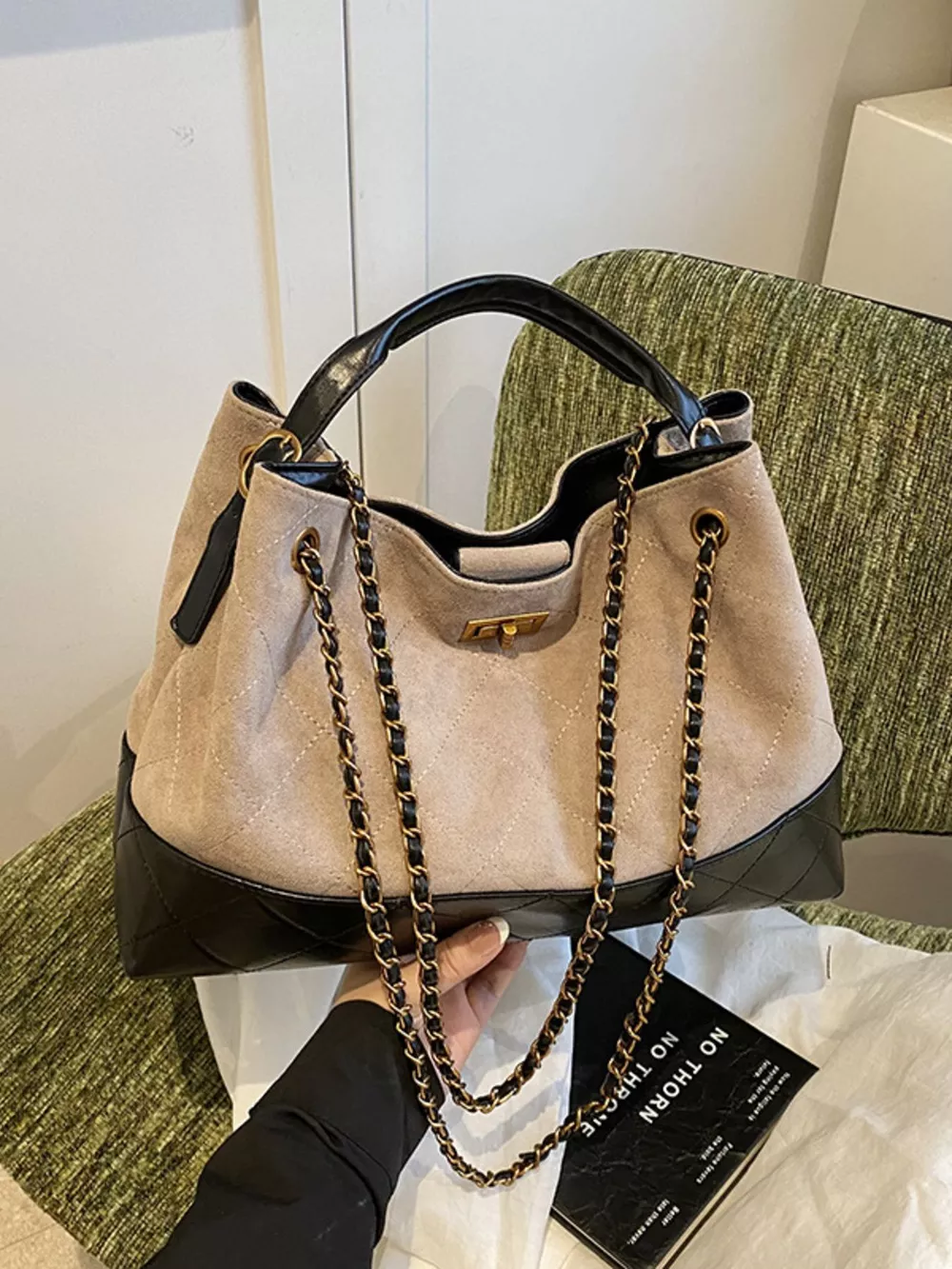 Quilted Leather Chain Strap Crossbody Bag, image 7