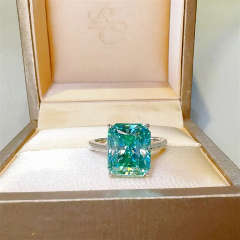 2 Carat 925 Sterling Silver Moissanite Rectangle Shape Ring, image 4
