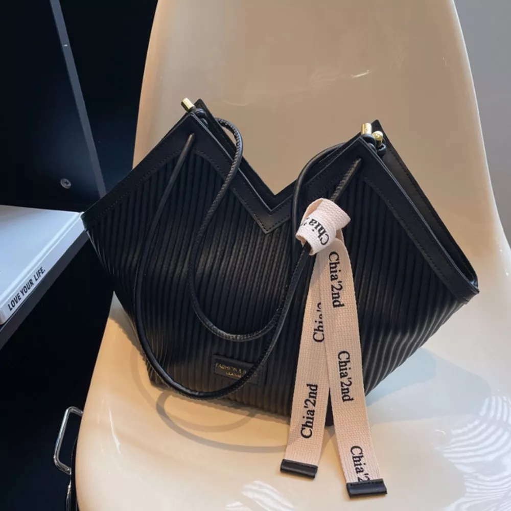 Leather Textured Shoulder Bag, image 3