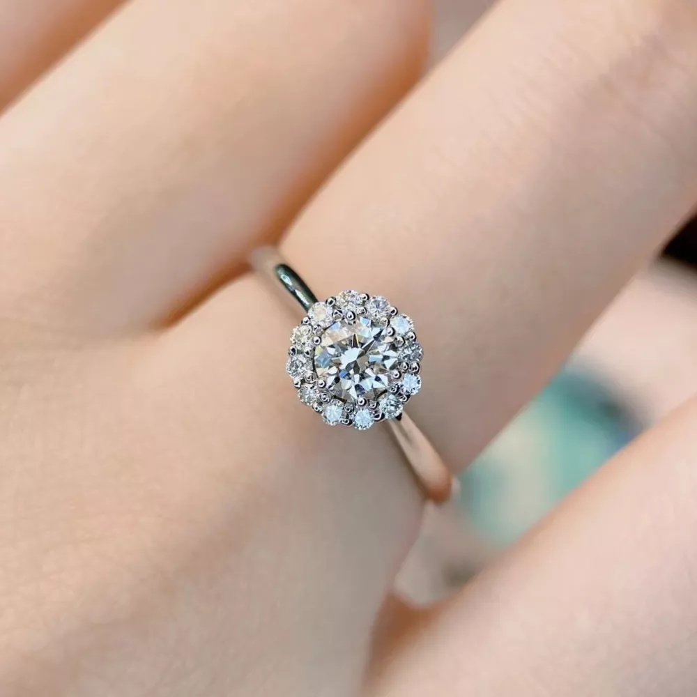 1 Carat 925 Sterling Silver Moissanite Flower Ring, image 6