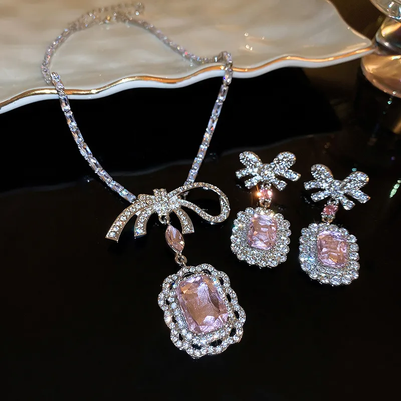 Alloy Crystal Geometric Dangle Earrings, image 5
