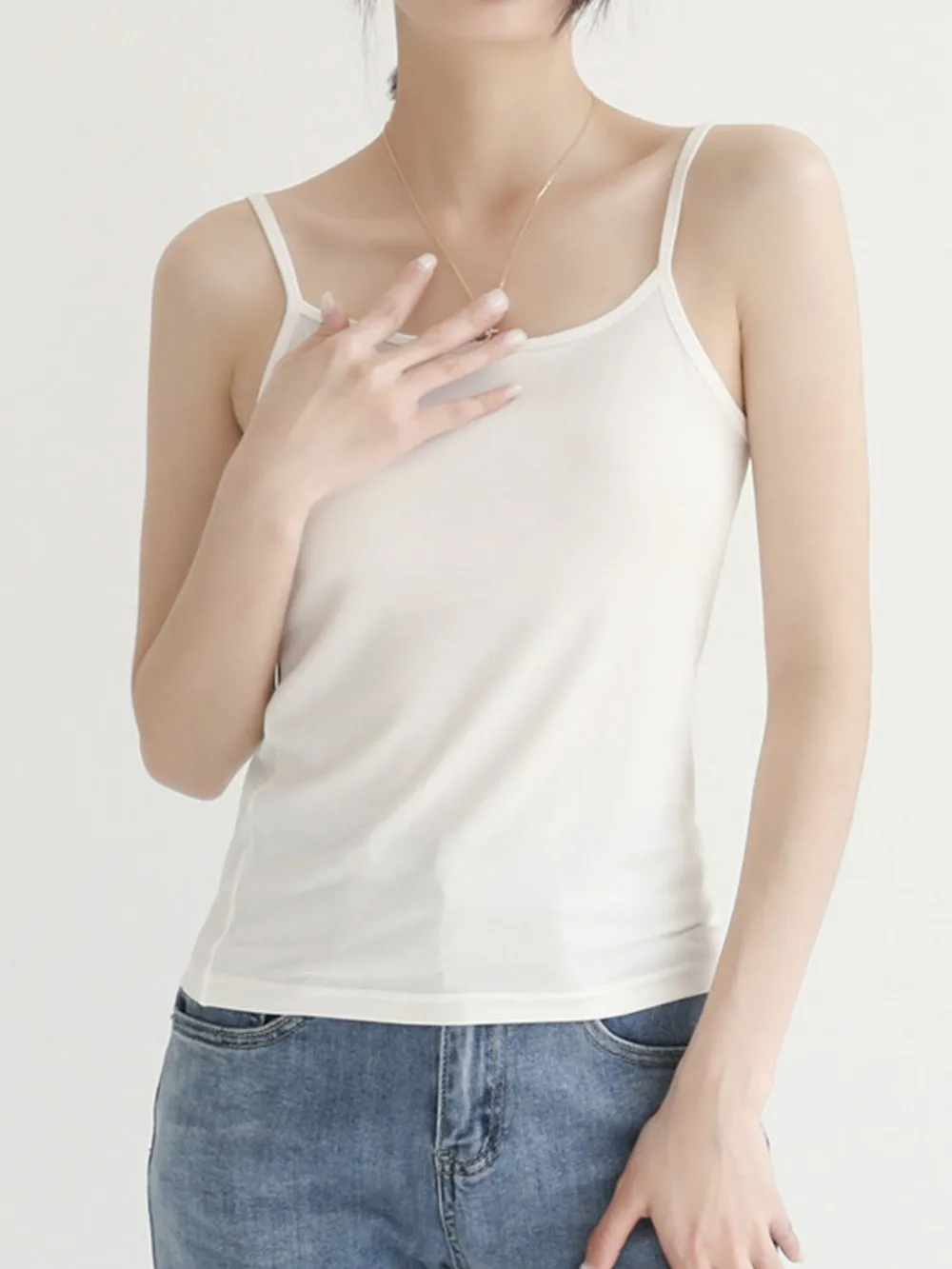 Solid Color Scoop Neck Cami, image 7