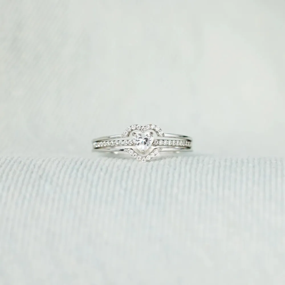 925 Sterling Silver Inlaid Zircon Heart Ring