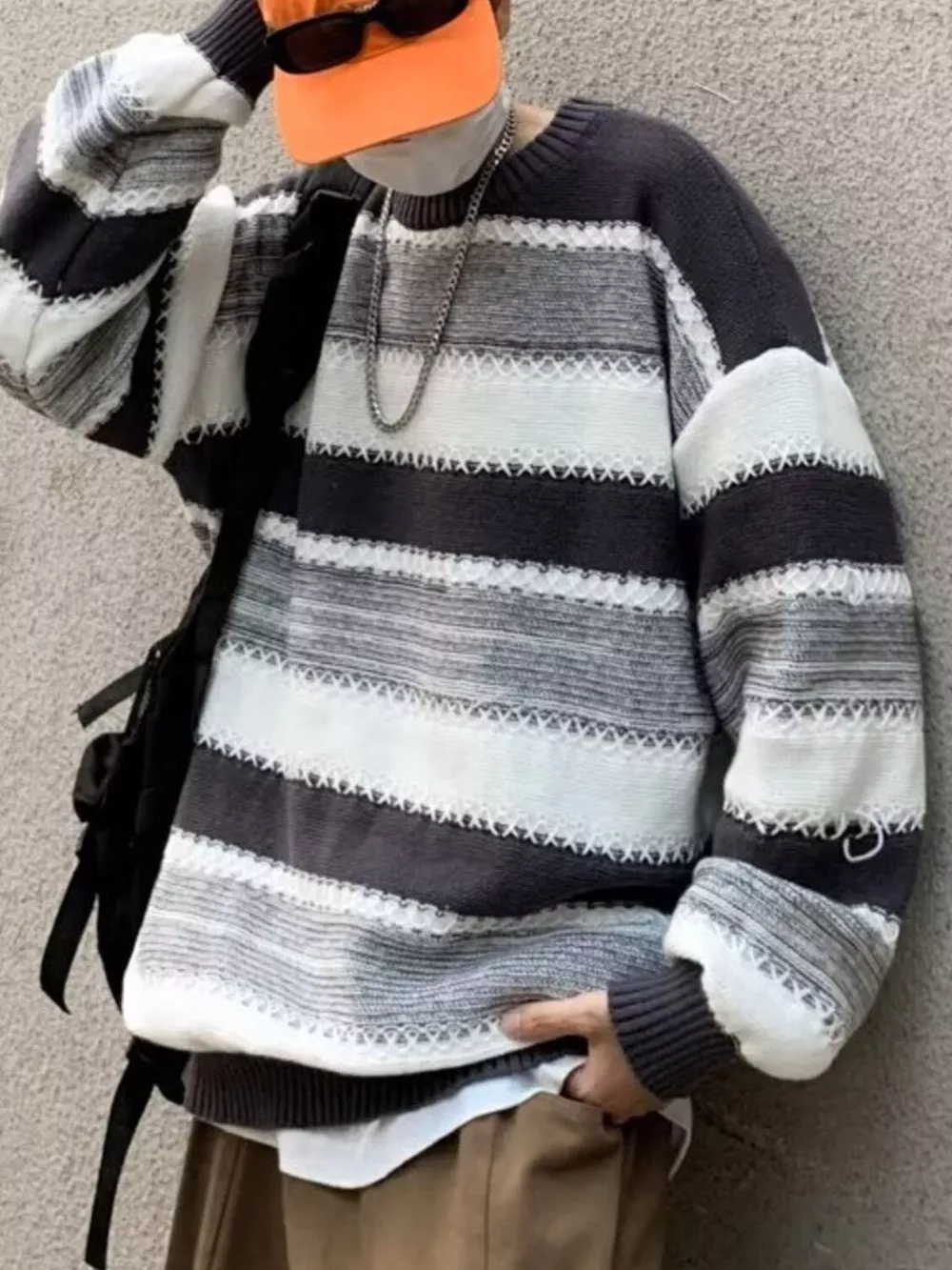 Men's Striped Pattern Relaxed Fit Sweater, image 4