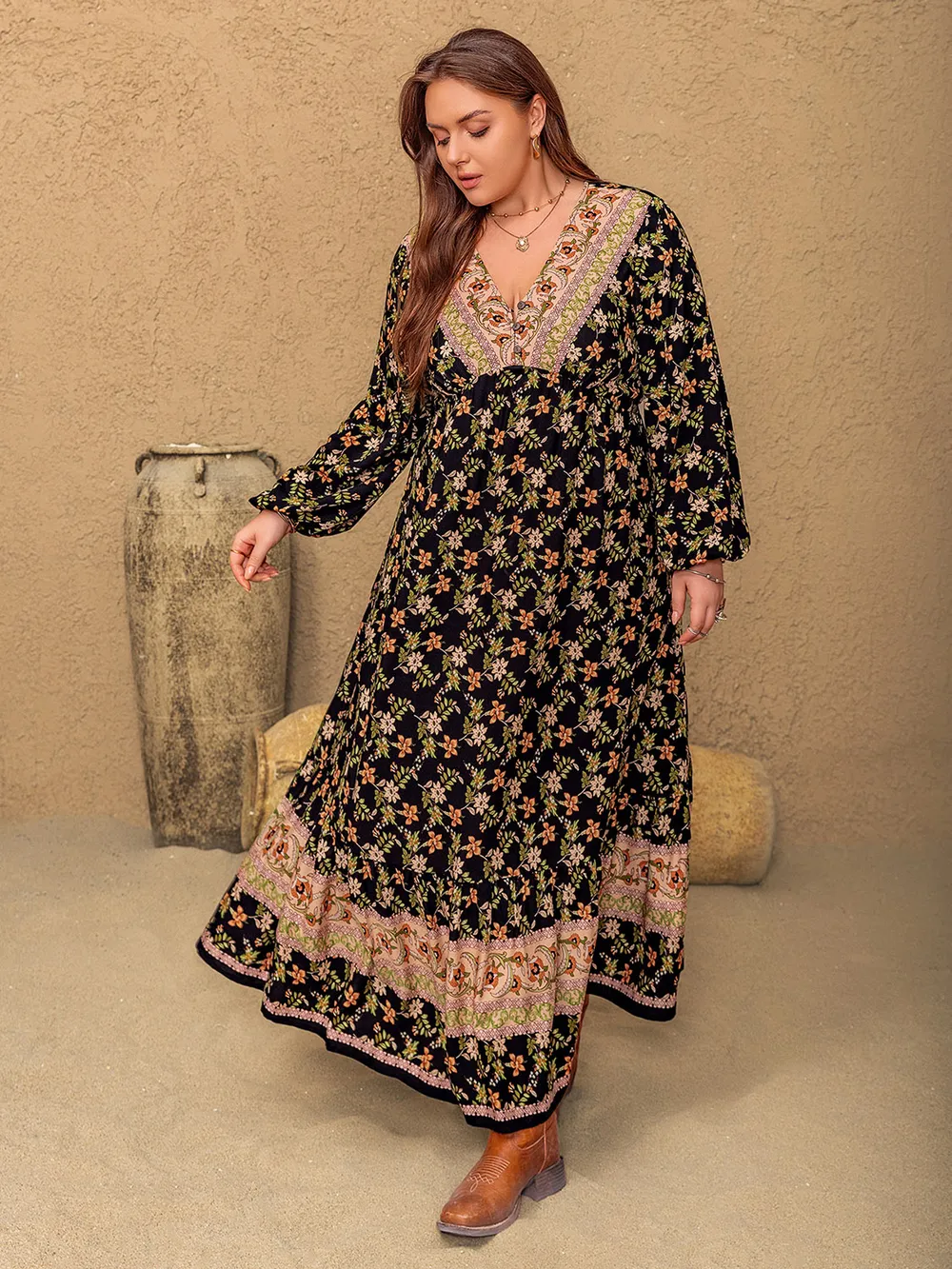 Plus Size Floral V-Neck Balloon Sleeve Dress, image 4
