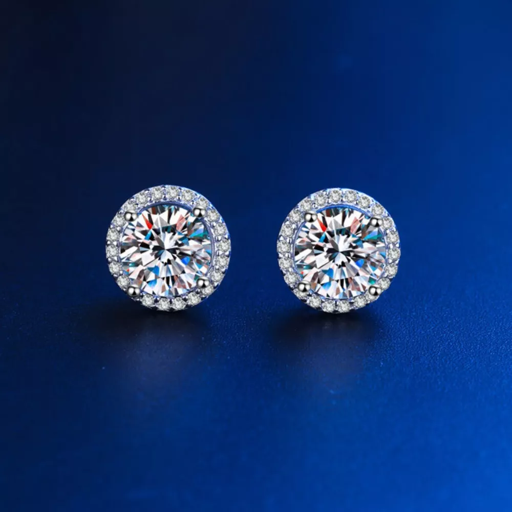 1 Carat Moissanite 925 Sterling Silver Stud Earrings