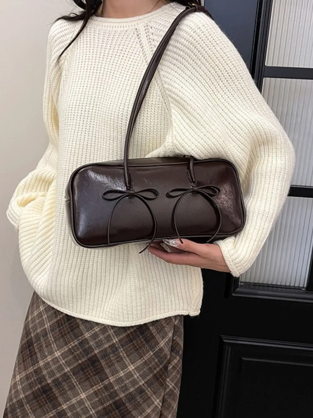 PU Leather Bow Trim Shoulder Bag, image 6