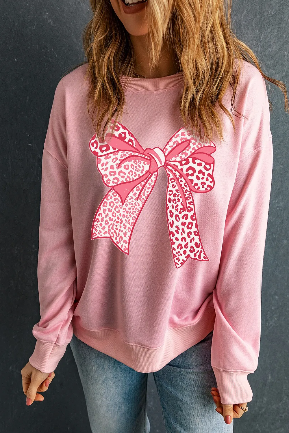 Bow Graphic Round Neck Long Sleeve Sweatshirt, image 3