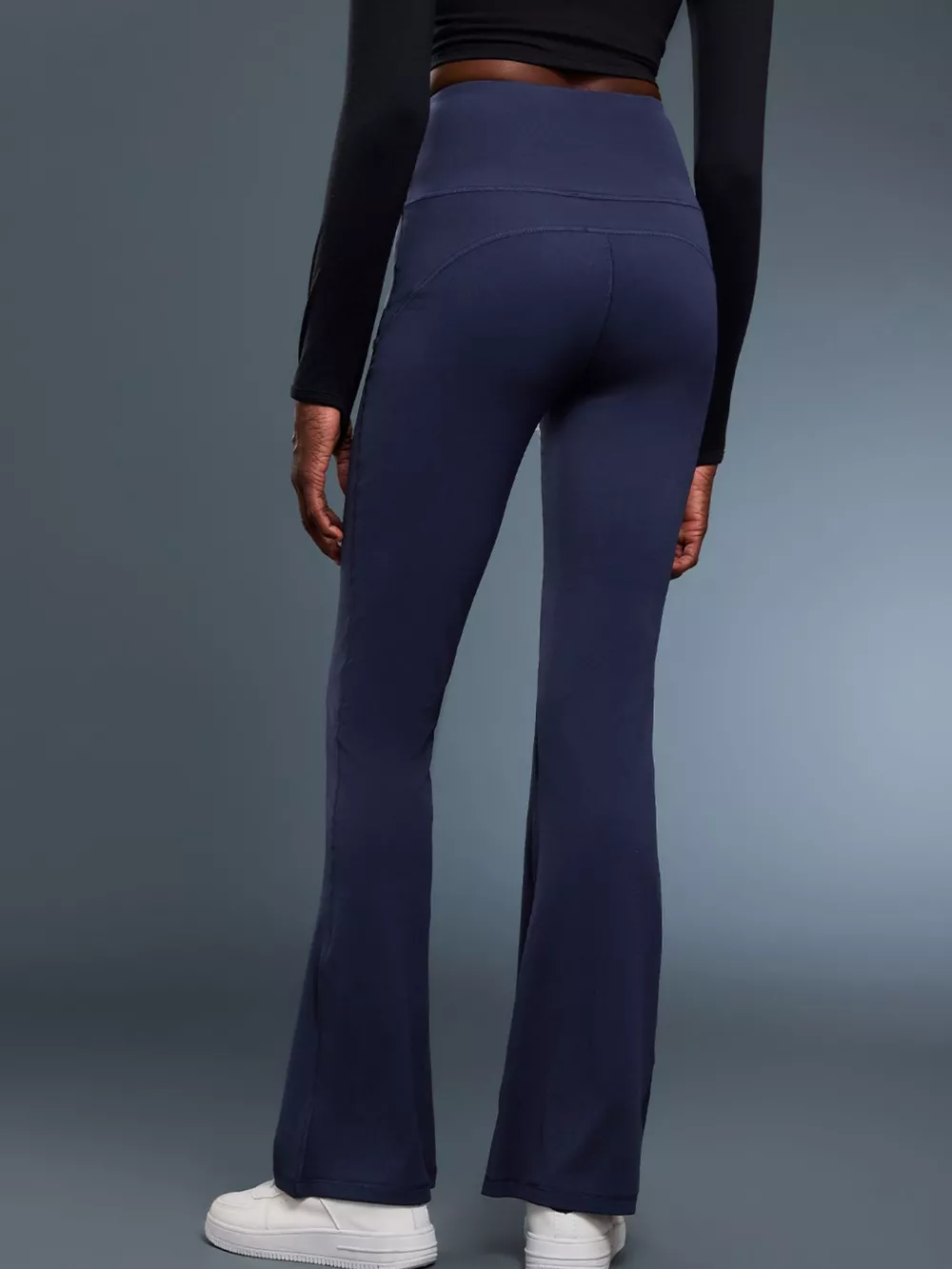 High-Waisted Flare Active Pants, image 5