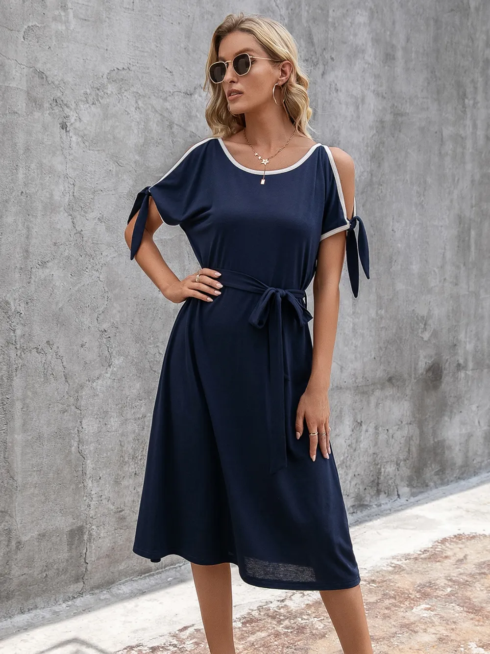 Round Neck Cold Shoulder Dress, image 3