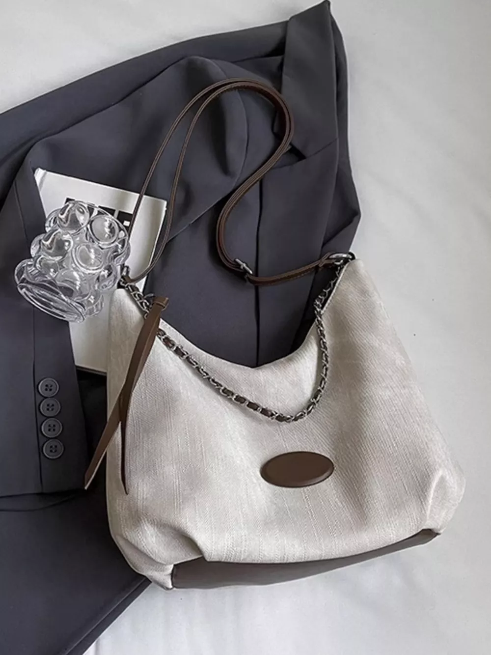 Chain Decor Casual Shoulder Bag
