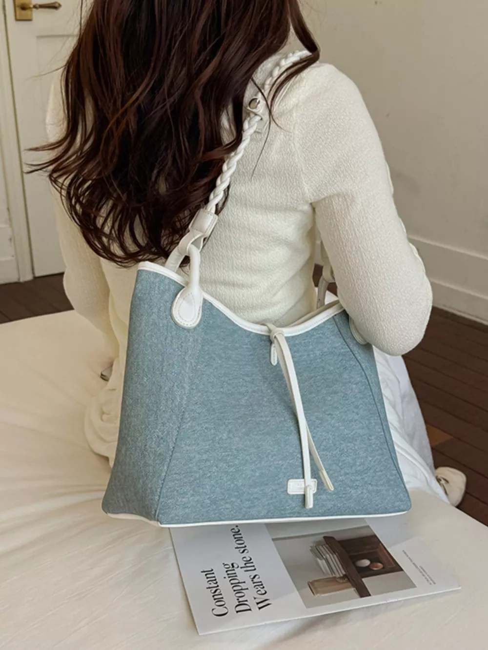 Casual Contrast Trim Shoulder Bag, image 2