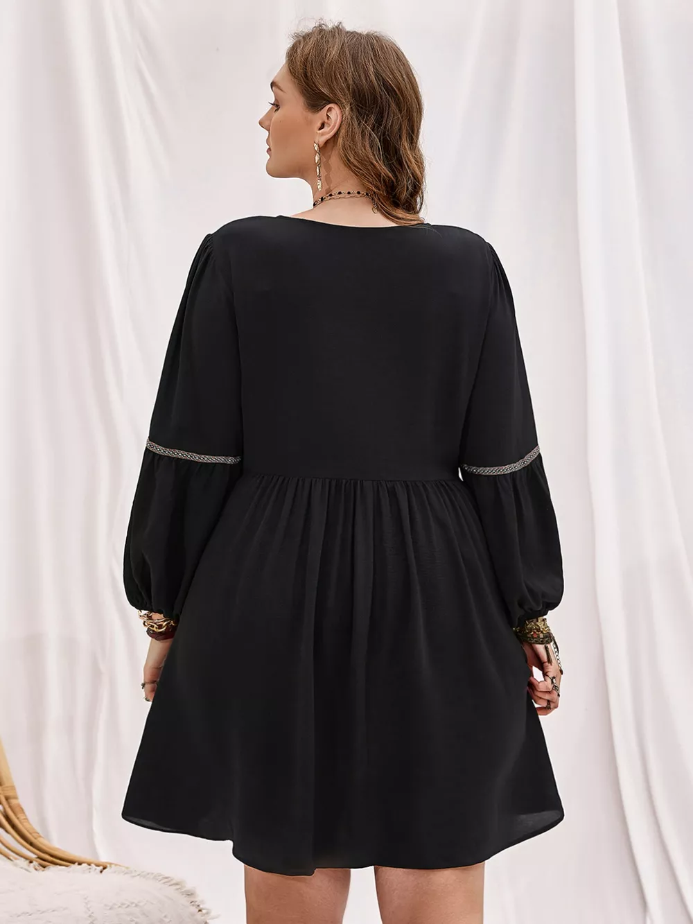 Plus Size Notched Balloon Sleeve Mini Dress, image 4