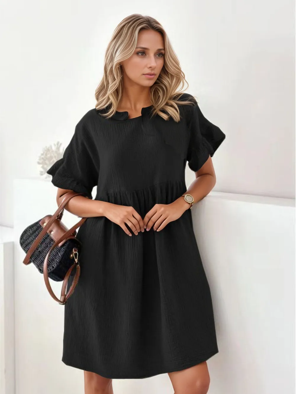 Round Neck Short Sleeve Mini Dress