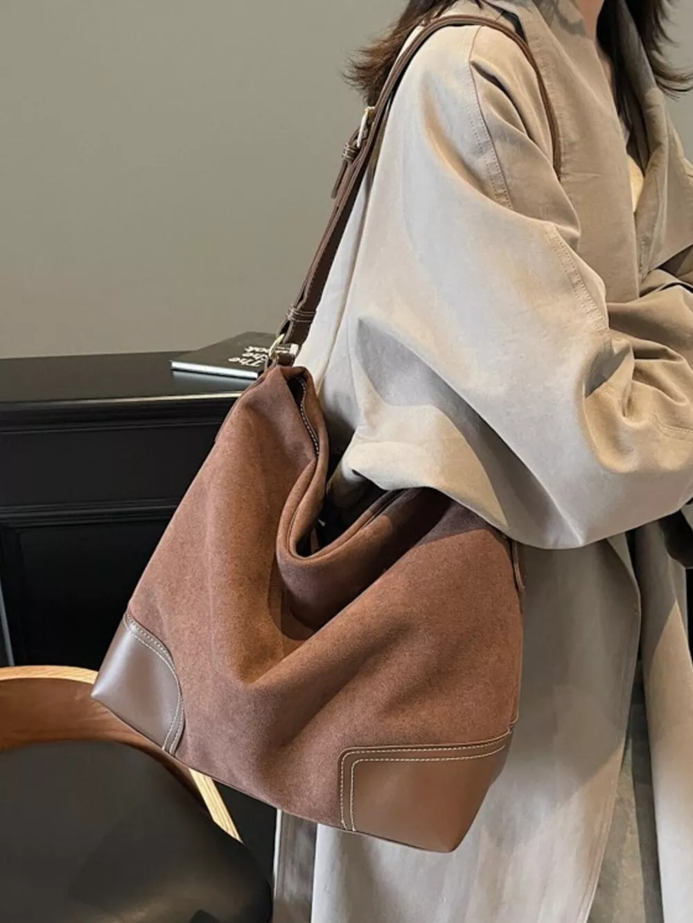 Adjustable Strap Shoulder Bag, image 10