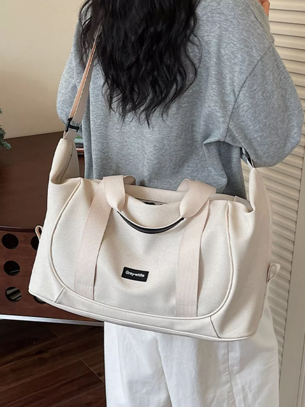 Adjustable Strap Nylon Travel Bag, image 4