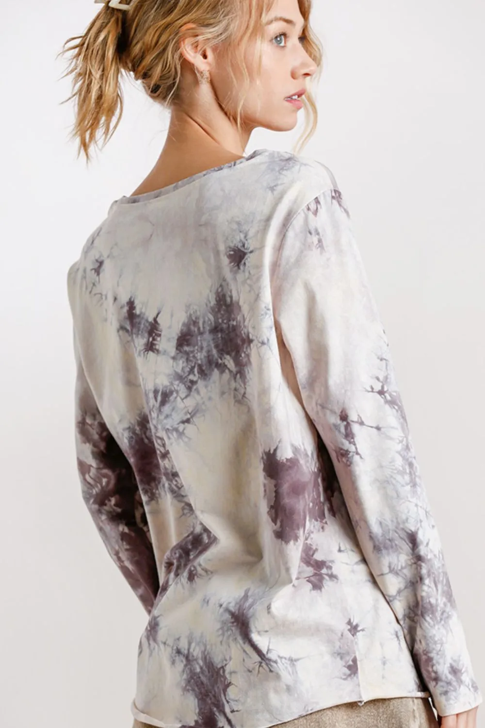 Full Size Tie Dye Front Gathered Detail Round Neck Long Sleeve T-Shirt Plus Size, image 3