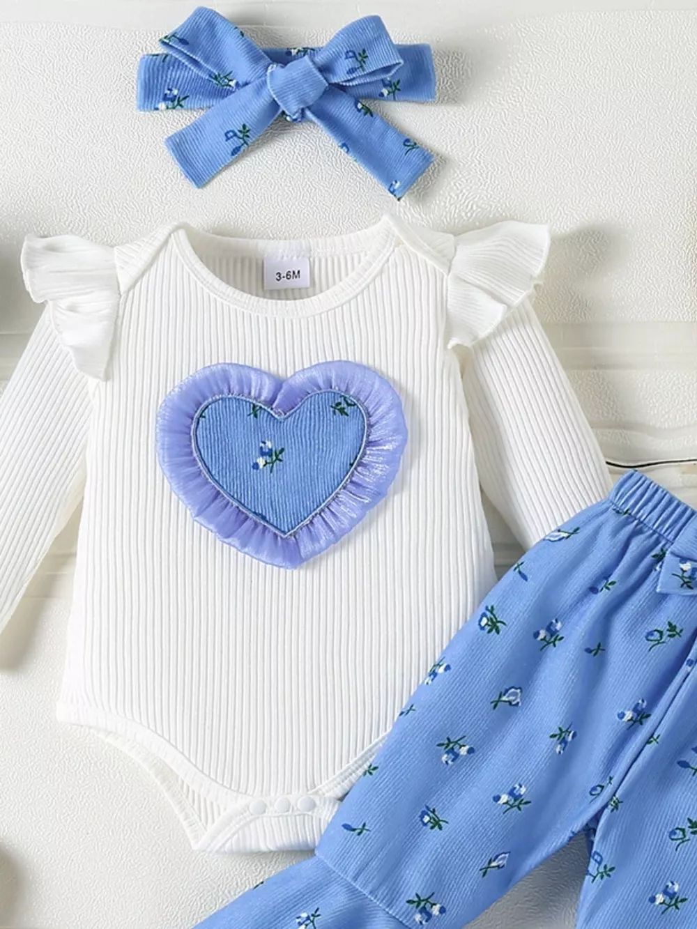Children's Ruffled Bodysuit and Floral Pants Outfit Set with Headband, image 7