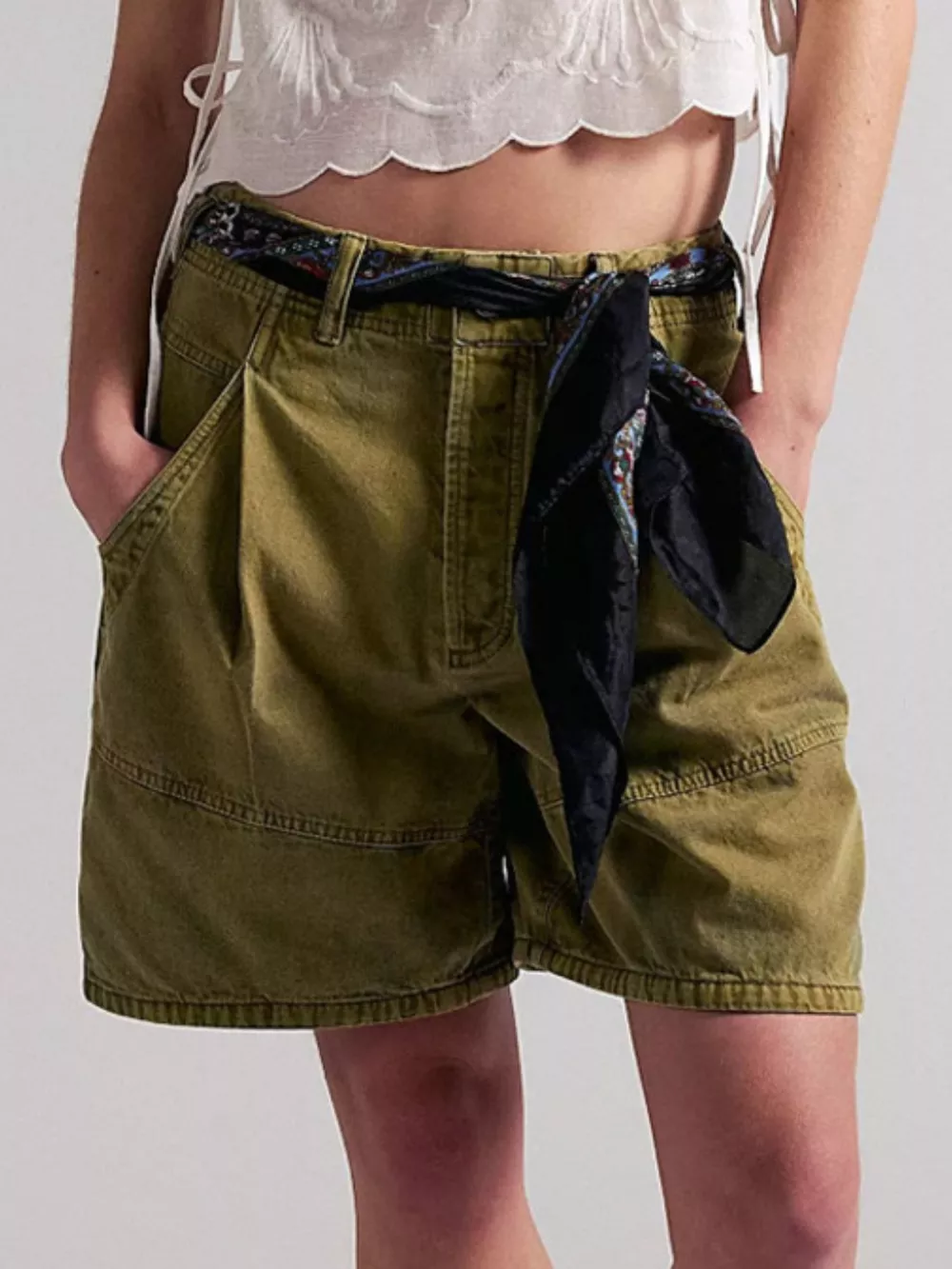 High-Waisted Denim Shorts, image 7