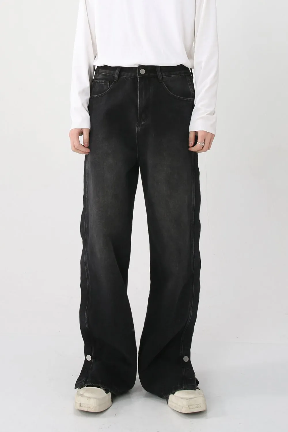Side Slit Baggy Jeans with Pockets