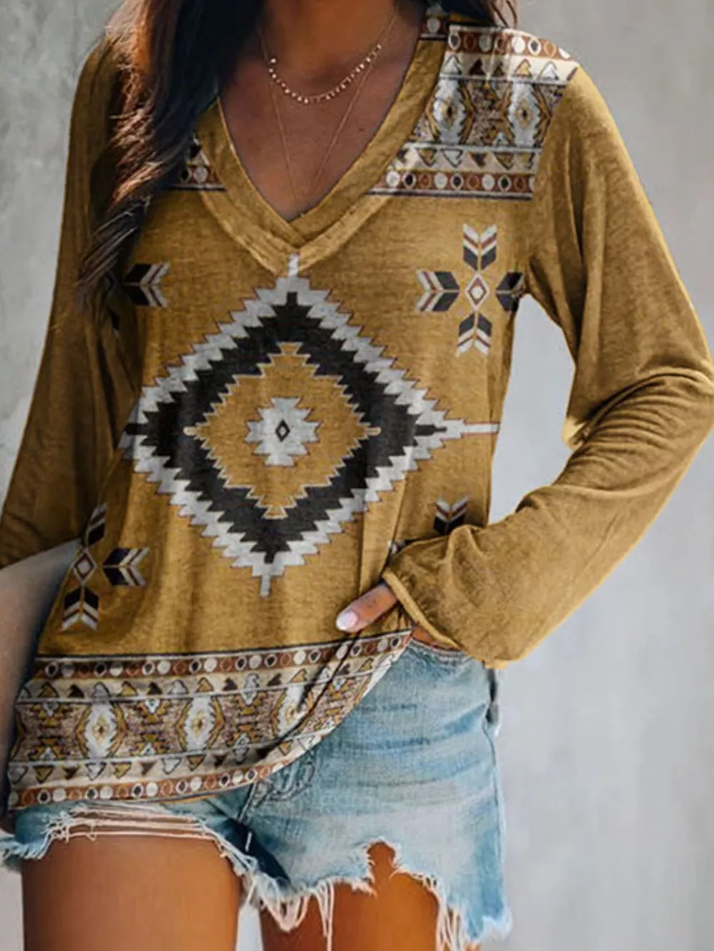 Full Size Geometric V-Neck Long Sleeve T-Shirt Plus Size, image 16