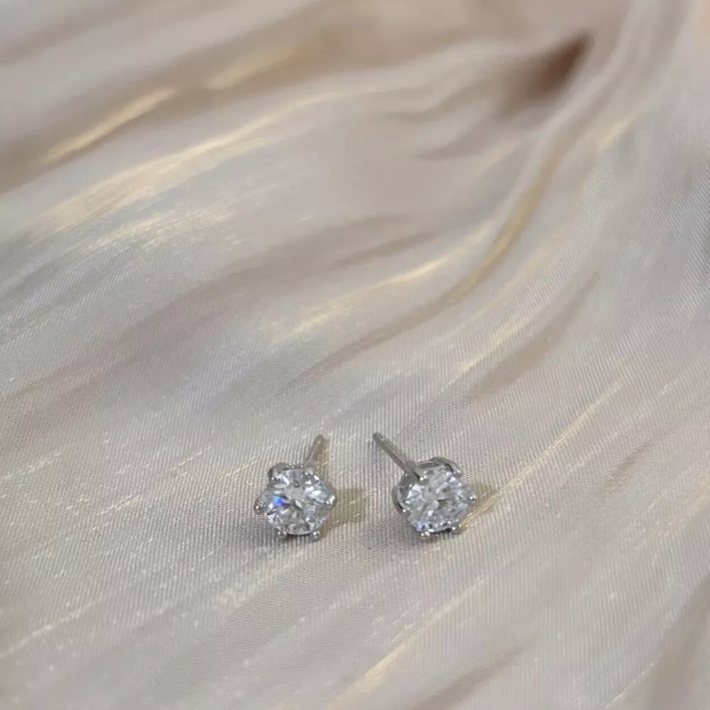 2 Carat 925 Sterling Silver Moissanite Stud Earrings, image 4