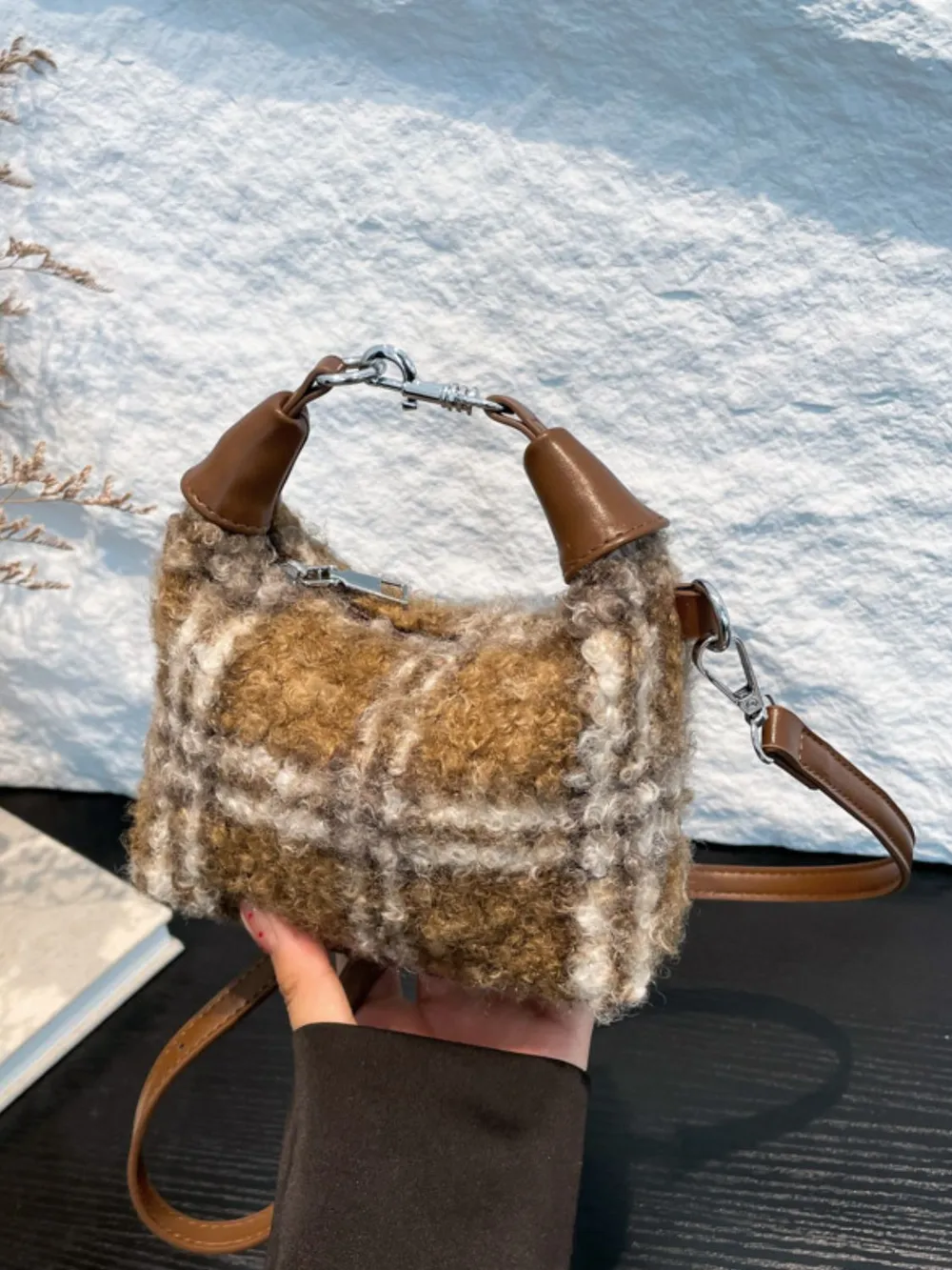 Fuzzy Polyester Mini Handbag with Zipper, image 2