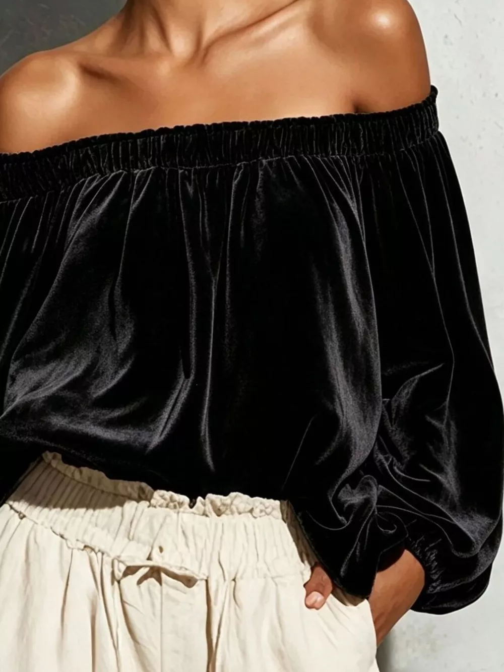 Off-Shoulder Velvet Long Sleeve T-Shirt, image 5