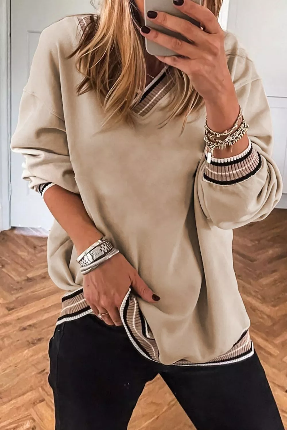 Casual V-Neck Striped Trim Pullover, image 3