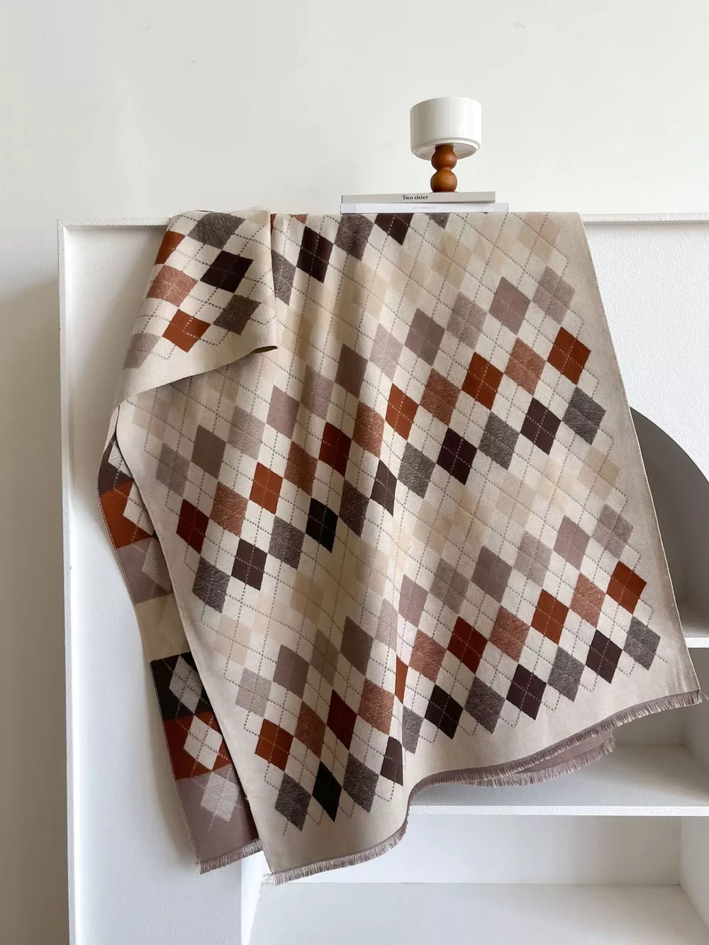 Diamond Pattern Warm Scarf, image 2