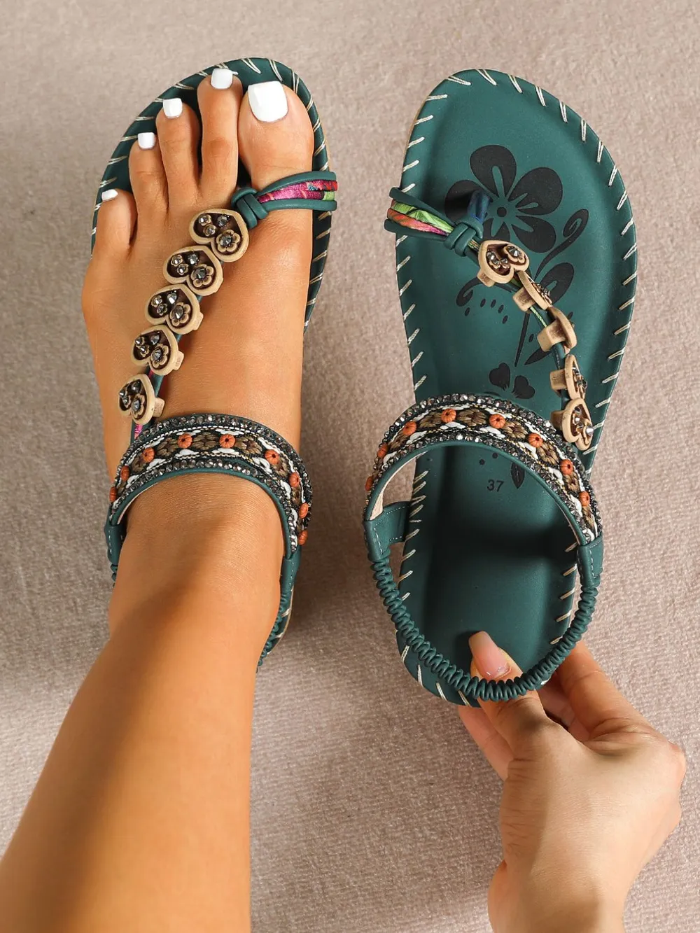 Toe Loop PU Leather Flats Sandals, image 4
