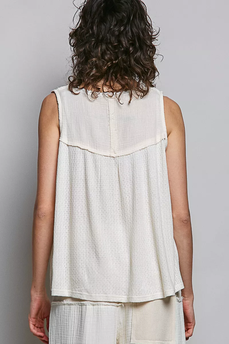 Lace Detail Floral Double Gauze Patch Sleeveless Top, image 4